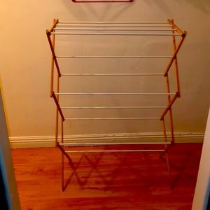 A thing to dry clothes